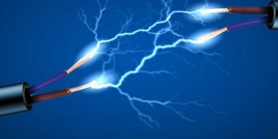 Elektrik akımına kapılan köy muhtarı ağır yaralandı