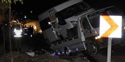 Beton Mikseri Çarptı: 7 Kişi Öldü