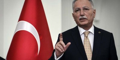 Ekmeleddin İhsanoğlu MHP'den aday