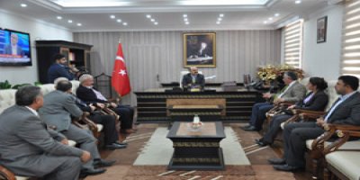 Açlık grevi için Vali ile görüştüler