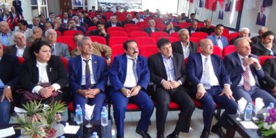 CHP Hakkari'de kongreye gitti