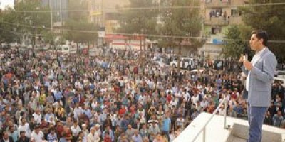 Yüksek: Sivil darbeyi kabul etmeyin