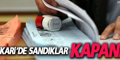 Hakkari'de sandıklar kapandı