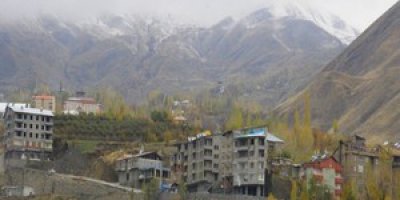 Hakkari il genelinde kar yağışı başladı