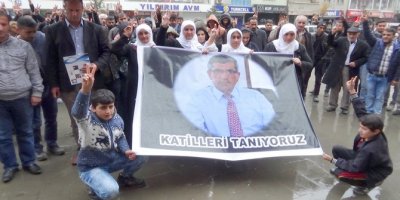 Hakkari DBP, HDP Elçi'nin katledilmesini protesto etti