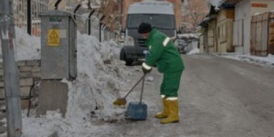 Hakkari Belediyesi işçilerinin zorlu mesaisi