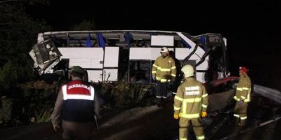Otobüs kazası: 7 kişi hayatını kaybetti