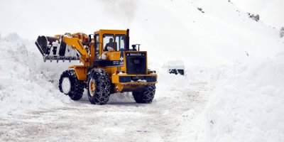 Şemdinli'de kar yağışı
