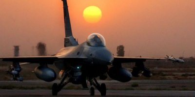 F-16 savaş uçağı düştü