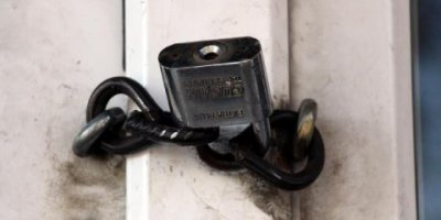 Dersim'de de kepenkler kapalı