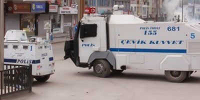 Hakkari'de Gerginlik, Çok Sayıda Gözaltı Var