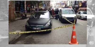 İstanbul'da Van Plakalı Araçta Bomba Paniği