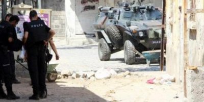 Sur'da 10 dakika içinde 7 patlama