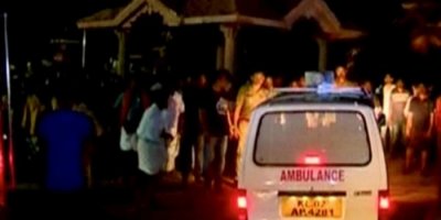 Hindistan'da tapınakta yangın; en az 102 ölü