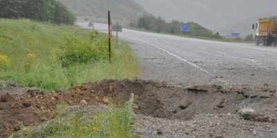 Van karayolunda patlama