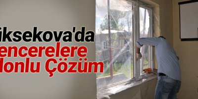 Yüksekovalılar kapı ve pencerelerini naylonla kapatılıyor