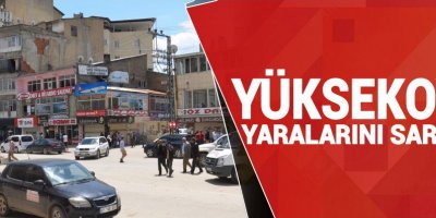 Yüksekova Esnafı Kepenk Açmaya Başladı