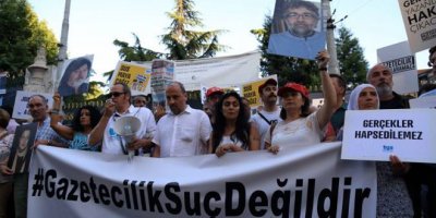 Tutuklanmalar Galatasaray’da protesto edildi