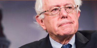Sanders: Başkanlık seçiminde Clinton'a oy vereceğim