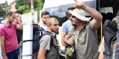 Üç ‘barış yürüyüşçüsü’ gözaltına alındı