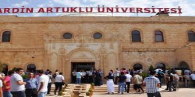 Mardin'de 26 öğretim görevlisi açığa alındı