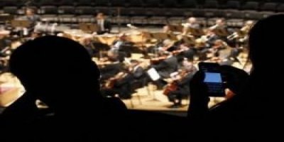 Twitter bağımlılarına özel koltuk