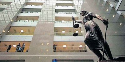 İstanbul’da 91 adliye personeli tutuklandı