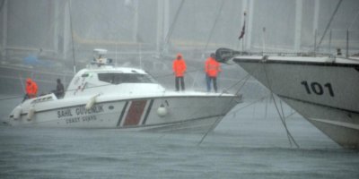 Antalya'da tur teknesi battı: Yaralılar var