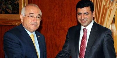 Çiçek BDP grubu ile görüştü