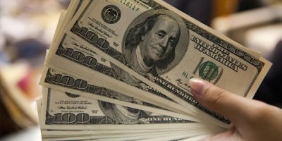 Dolar 2.95'in altında başladı