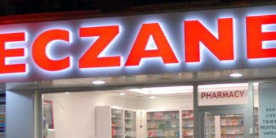 Eczanelere ışıklı tabela yasağı