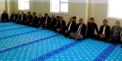 Hakkari'de aşure etkinliği düzenledi