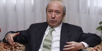 Eski Bakan Kemal Unakıtan hayatını kaybetti