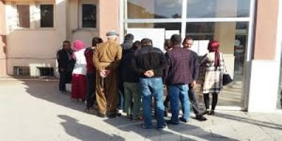 Hakkari'de İş-Kur listesi asıldı