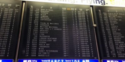 İki hava yolunda grev: 400 uçuş iptal