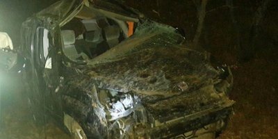 Otomobil uçuruma yuvarlandı: 3 ölü