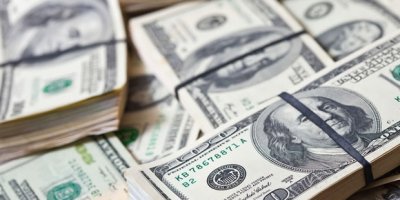 3.40'ı aşan dolar 3.37'nin altına indi