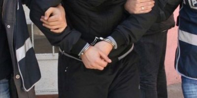 2 gazeteci gözaltına alındı