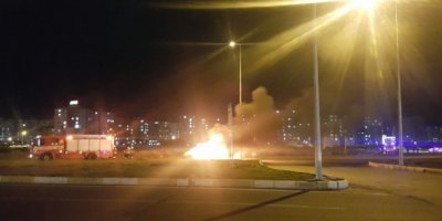 Kaza yapan LPG’li otomobil alev aldı