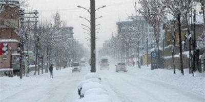 Bahçesaray ve Çatak yolu ulaşıma kapandı
