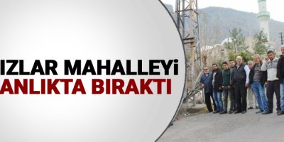 Hırsızlar mahalleyi karanlıkta bıraktı