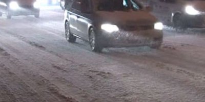 Adana'da kar esareti, kilometrelerce araç yolda kaldı