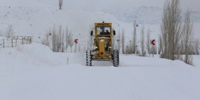 18 köy yolu kapandı