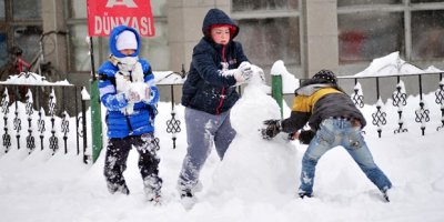 Adıyaman’da kar yağışı nedeniyle okullar tatil