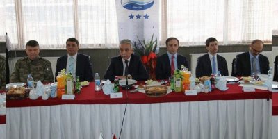 Hakkari'de halk toplantısı yapıldı!