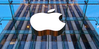 Apple, iPhone'lara beklenen zammı yaptı!
