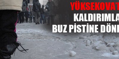 Kaldırımlar Buz Pistine Döndü