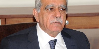 Ahmet Türk hastaneye götürüldü
