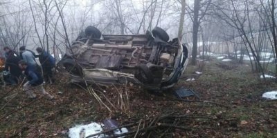 Servis şarampole yuvarlandı: 11 yaralı