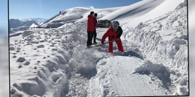 Hakkari'de 3 noktada çığ düştü